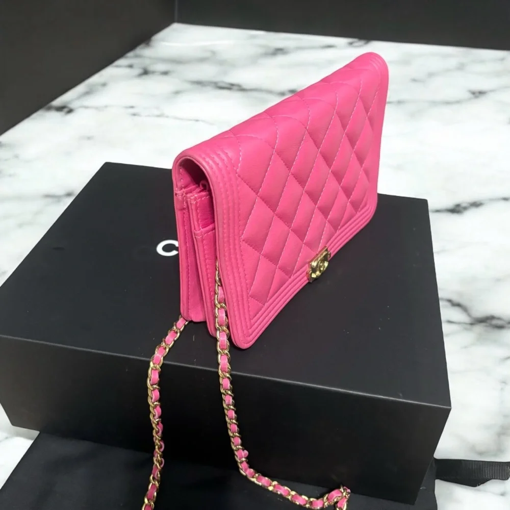 Pink CHANEL Boy Wallet On Chain (WOC)